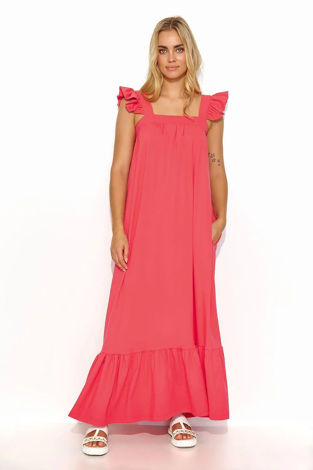 Chic Ruffled Summer Maxi Dress for Effortless Style