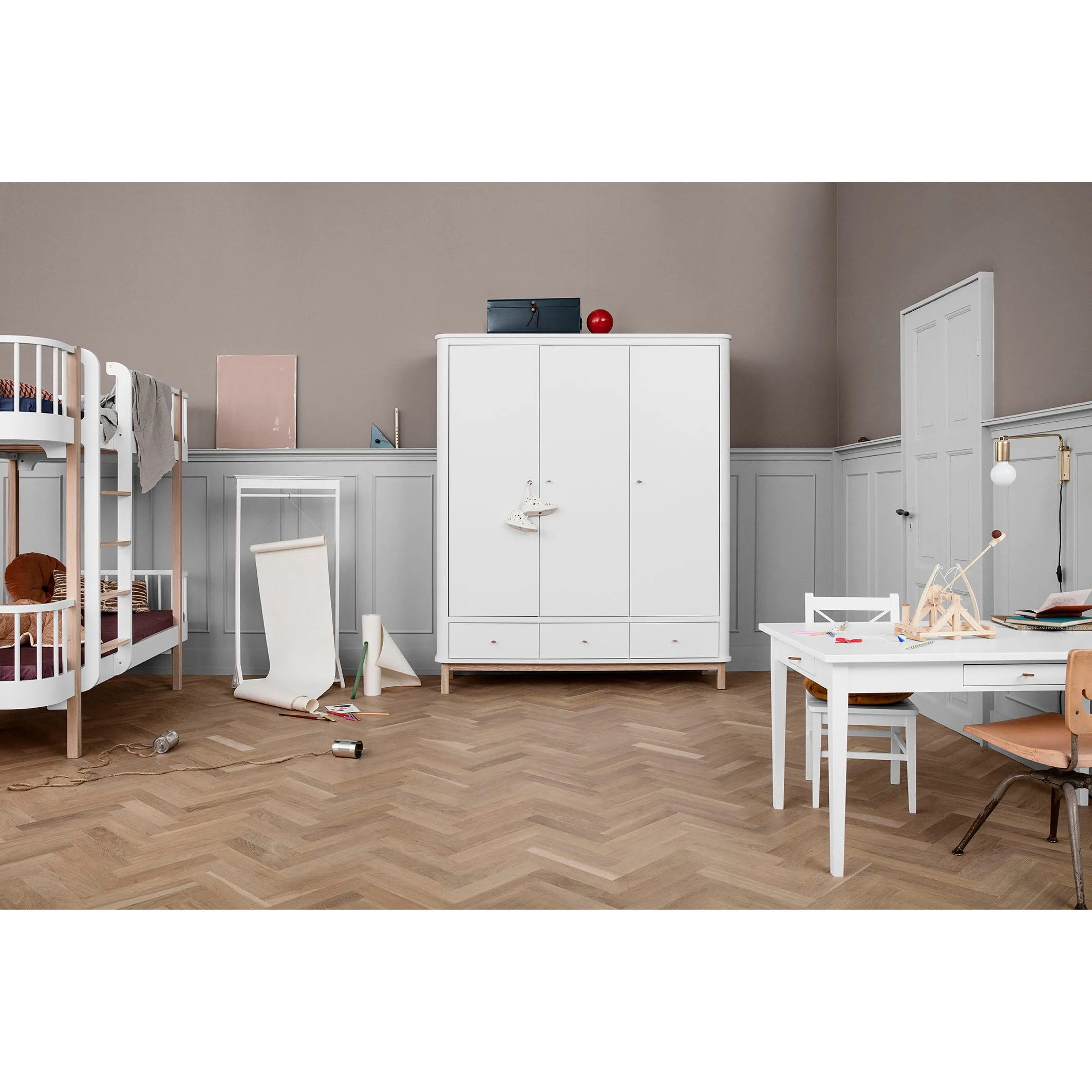 Oliver Furniture Wood Wardrobe 3 Doors White